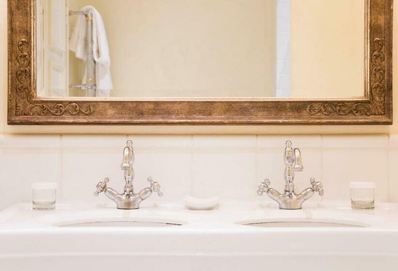 اتاق استاندارد, Grand Hotel Baglioni
