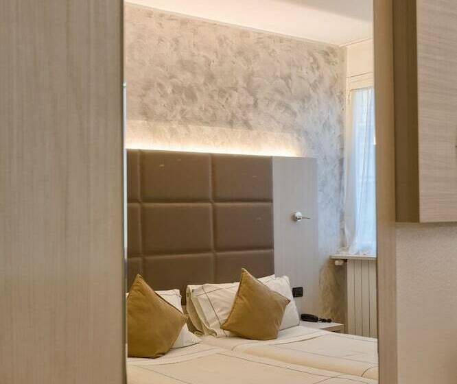 اتاق استاندارد سه نفره, Agape Hotel Aa Hotels
