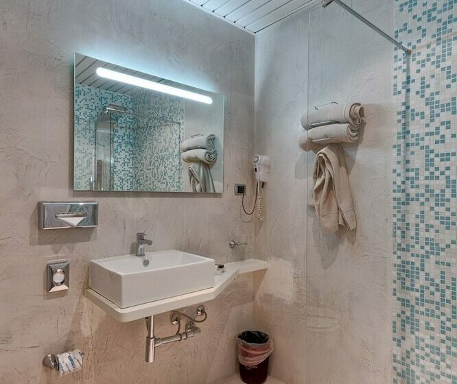 اتاق استاندارد چهار تخته, Agape Hotel Aa Hotels
