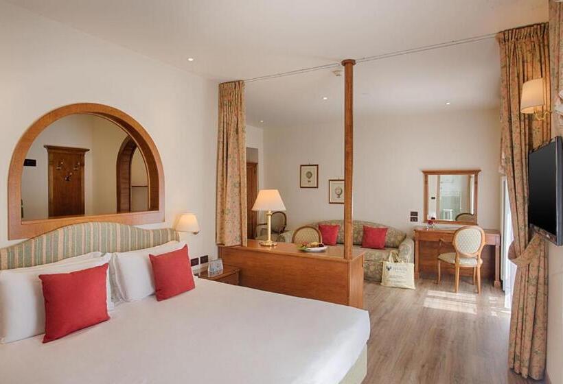 سوییت جونیور با بالکن, Bellavista Relax