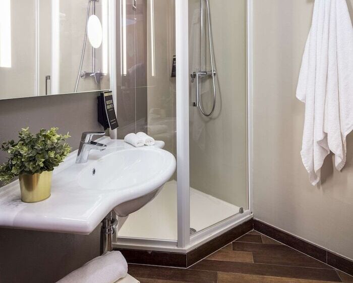 اتاق راحتی, Best Western Plus City