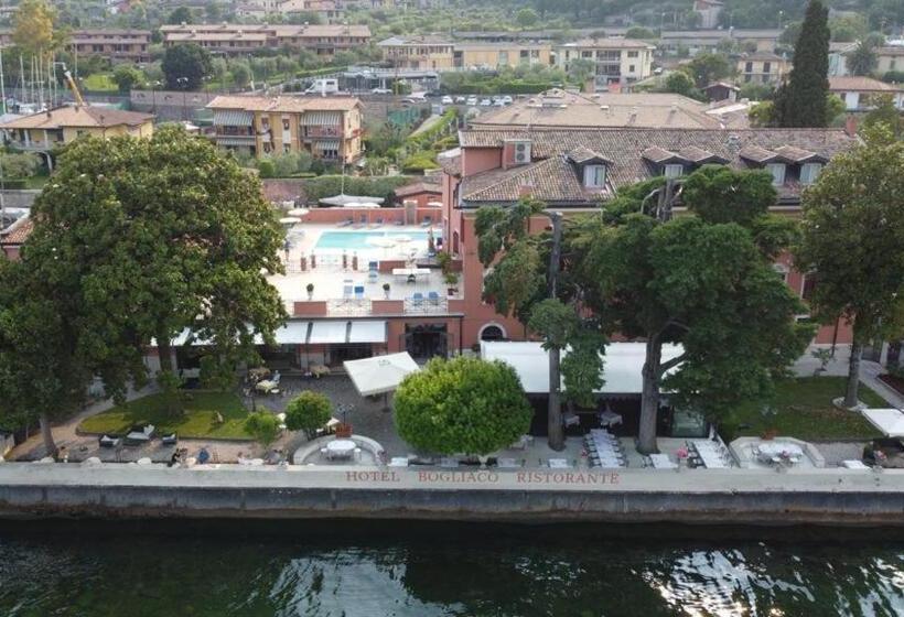 اتاق لوکس, Bogliaco
