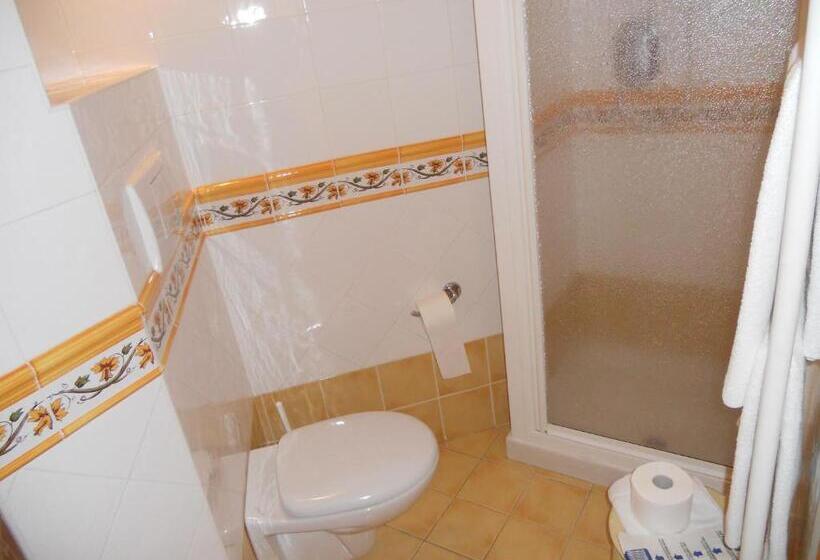 اتاق استاندارد, Bonapace S