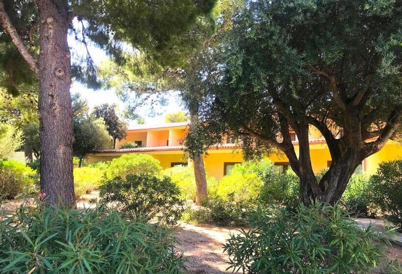 اتاق استاندارد چهار تخته, Club Esse Palmasera