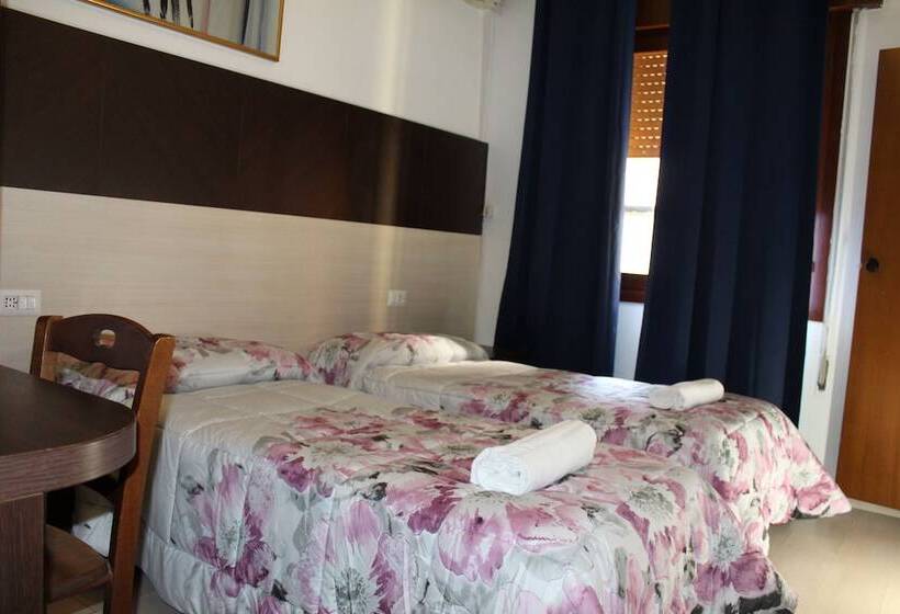 اتاق استاندارد یک نفره, Colombo