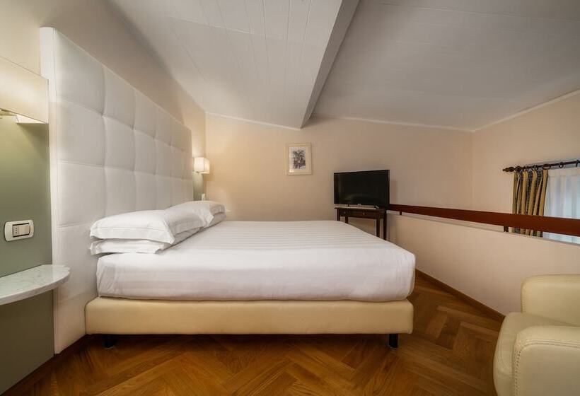 Junior Suite, Croce Di Malta