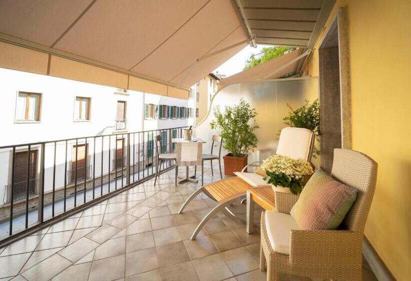 Superior Room with Terrace, Della Signoria