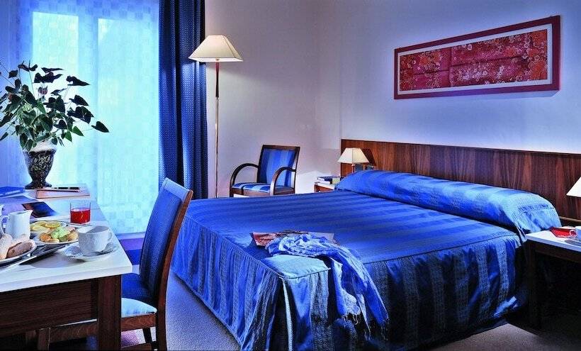 اتاق استاندارد, Europa Palace