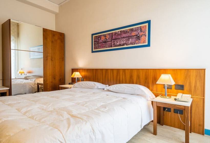 اتاق استاندارد, Europa Palace