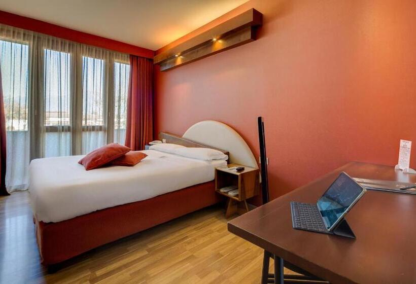 اتاق لوکس, La Villa   Sure Hotel Collection By Best Western