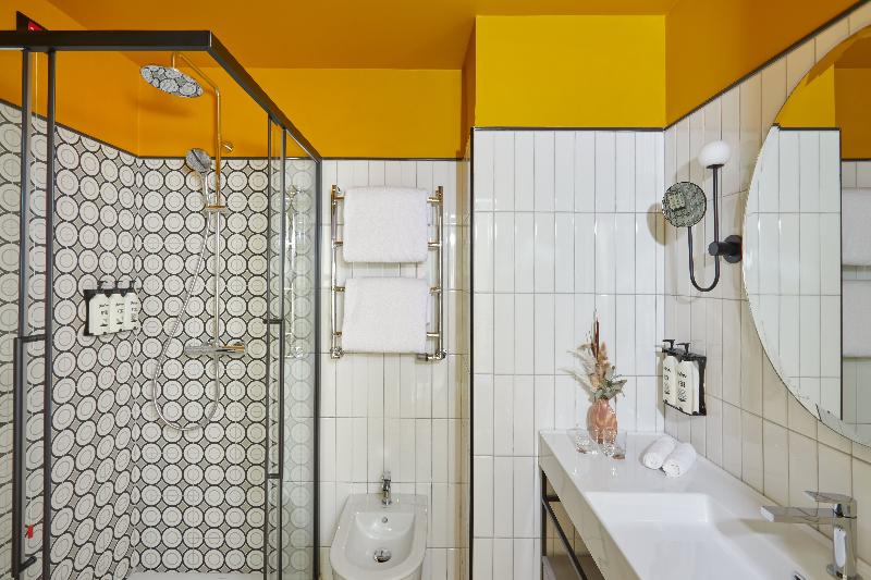 اتاق استاندارد, Indigo Florence, An Ihg