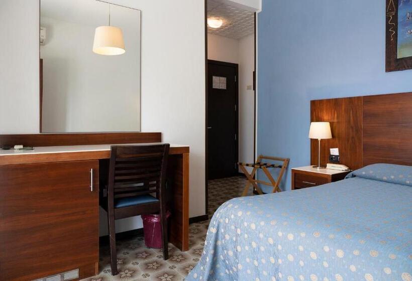 Chambre Standard, Mare Blu