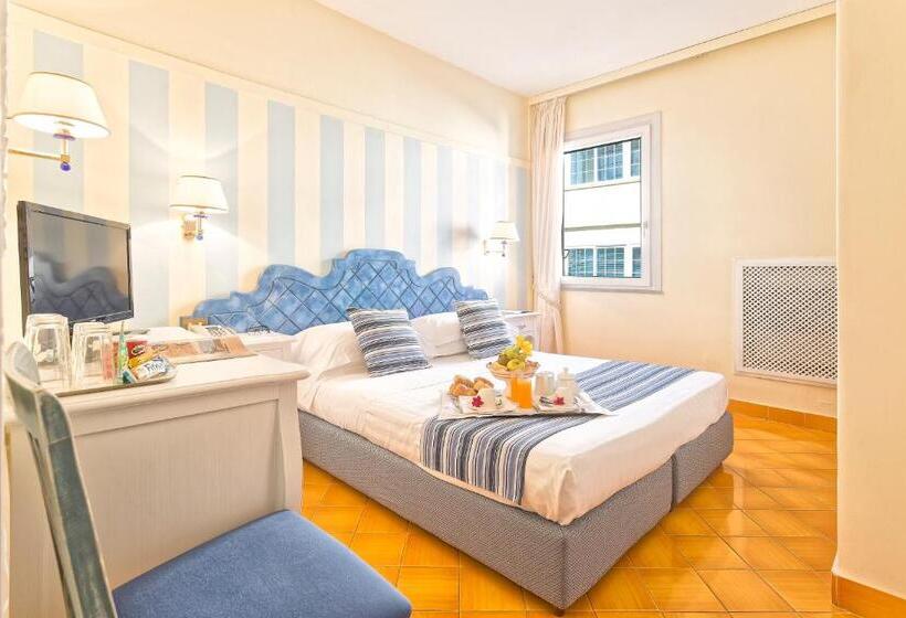 اتاق لوکس با چشم‌انداز دریا, Mare Blu Terme