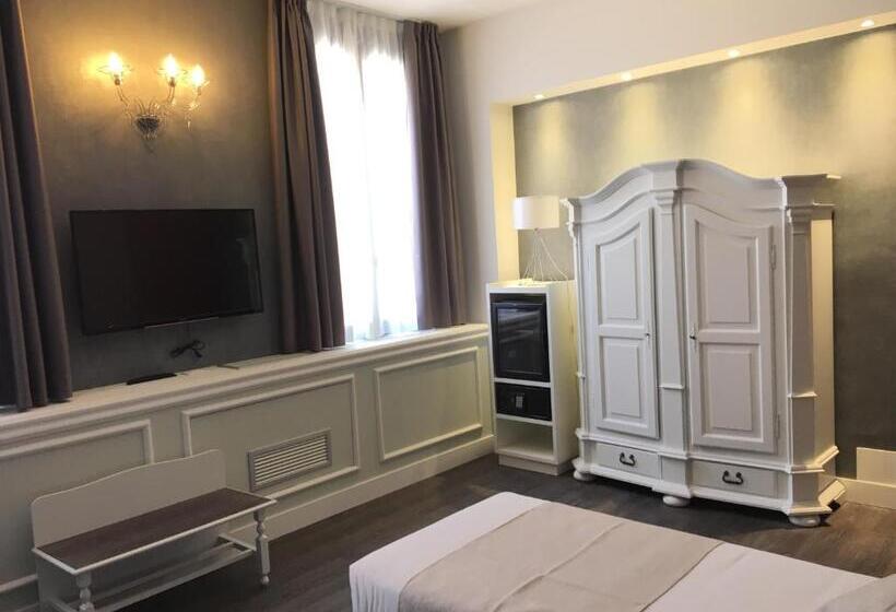 اتاق استاندارد, Maxxim Hotel & Loft
