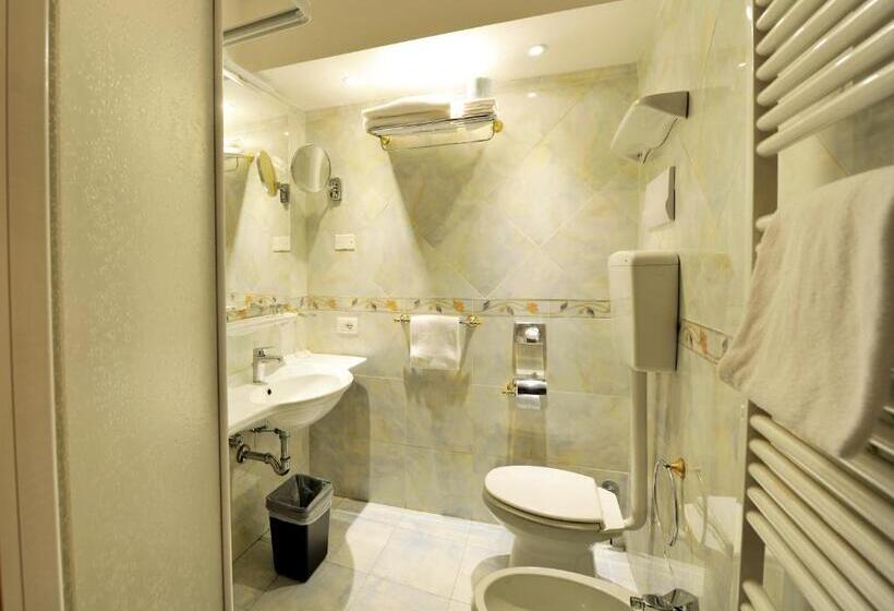 اتاق استاندارد اینتریور, Maxxim Hotel & Loft