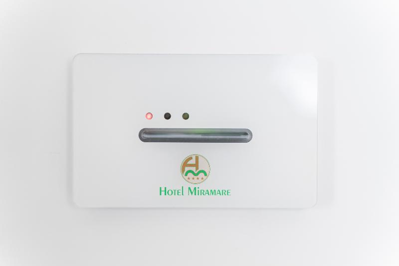 اتاق سوپریور سه تخته, Miramare