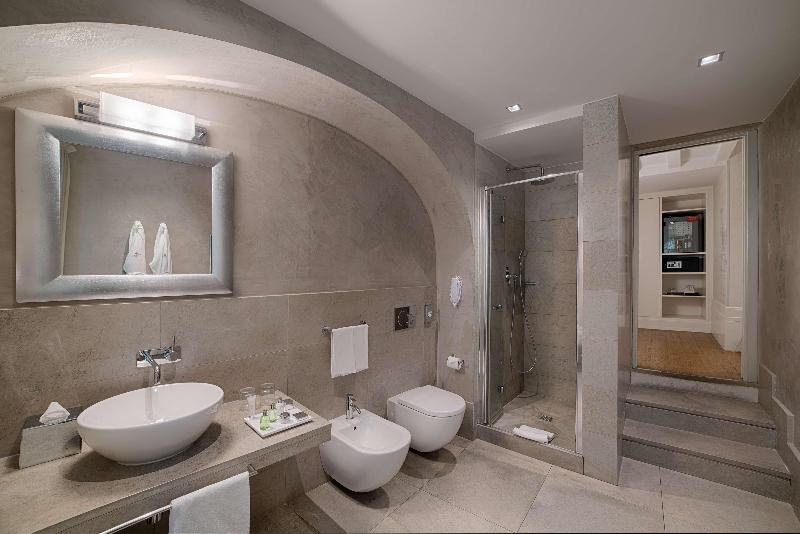 سوییت جونیور, NH Collection Firenze Porta Rossa