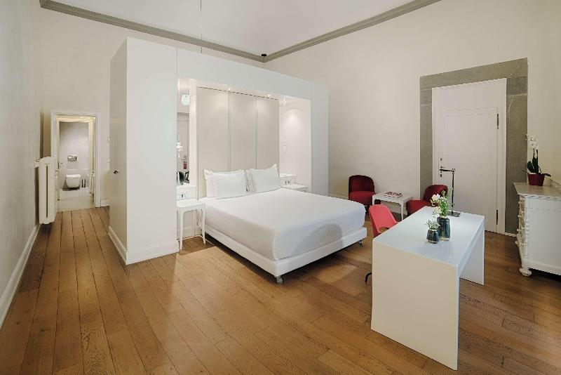 سوییت جونیور, NH Collection Firenze Porta Rossa