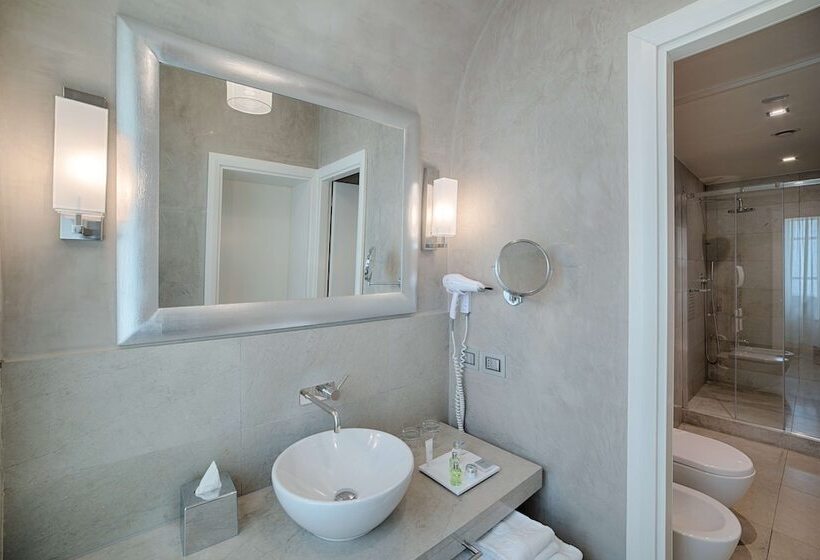سوییت جونیور, NH Collection Firenze Porta Rossa
