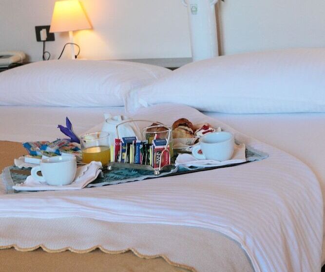 اتاق استاندارد چهار تخته, Park Hotel San Michele