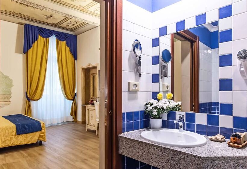 اتاق استاندارد سه نفره, Porta Faenza