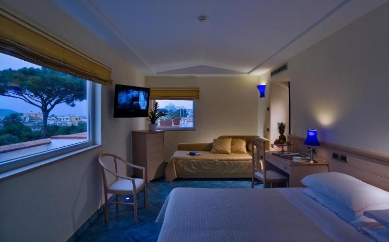 سوییت جونیور, Regina Palace Terme