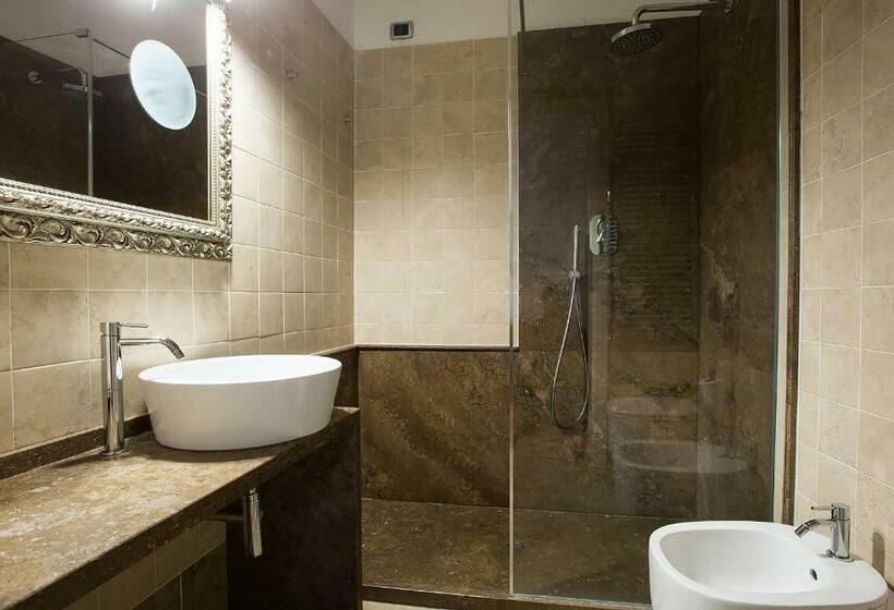 اتاق استاندارد, Relais Hotel Centrale Dimora Storica