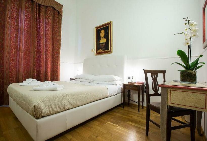اتاق استاندارد سه نفره, Relais Hotel Centrale Dimora Storica