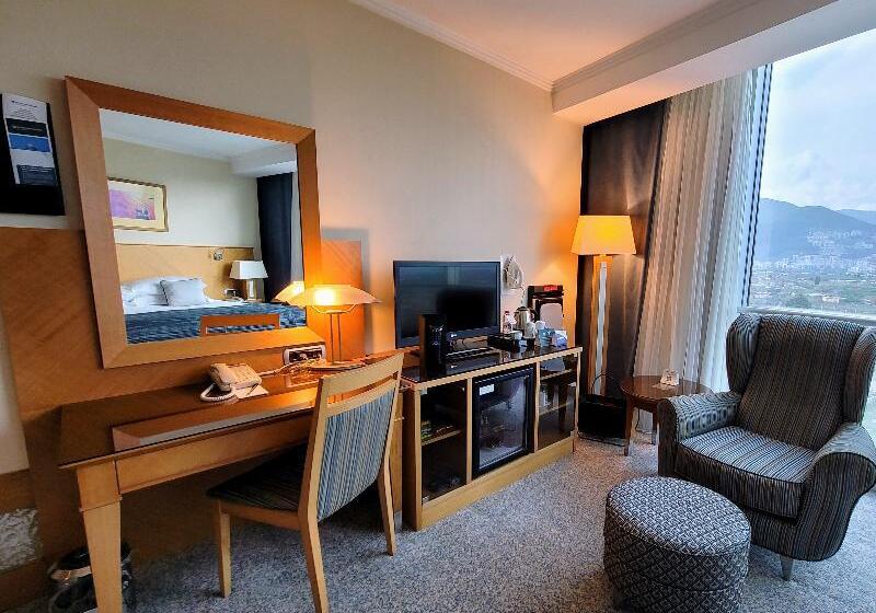 اتاق لوکس, Relais Hotel Centrale Dimora Storica