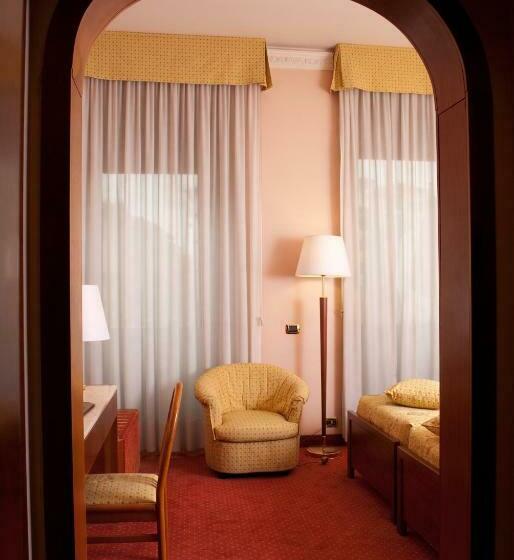 Chambre Individuelle Classique, Roma