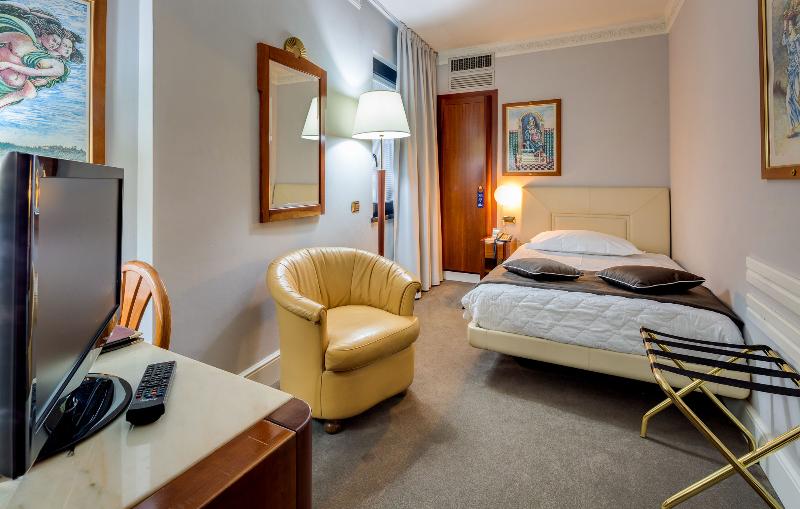 اتاق کلاسیک یک تخته, Roma