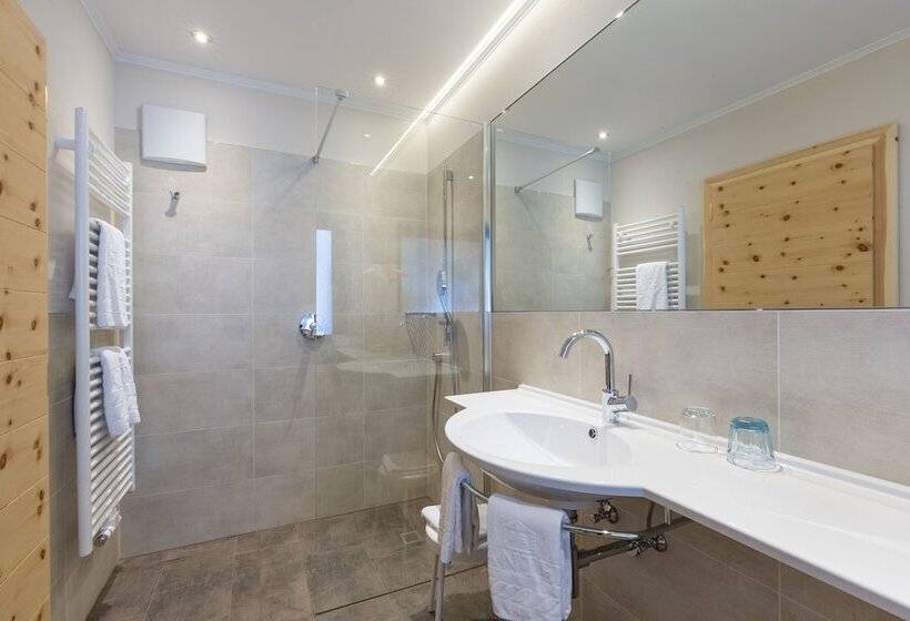 اتاق استاندارد, Romantik Hotel Santer