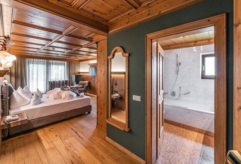 اتاق سوپریور, Romantik Hotel Santer