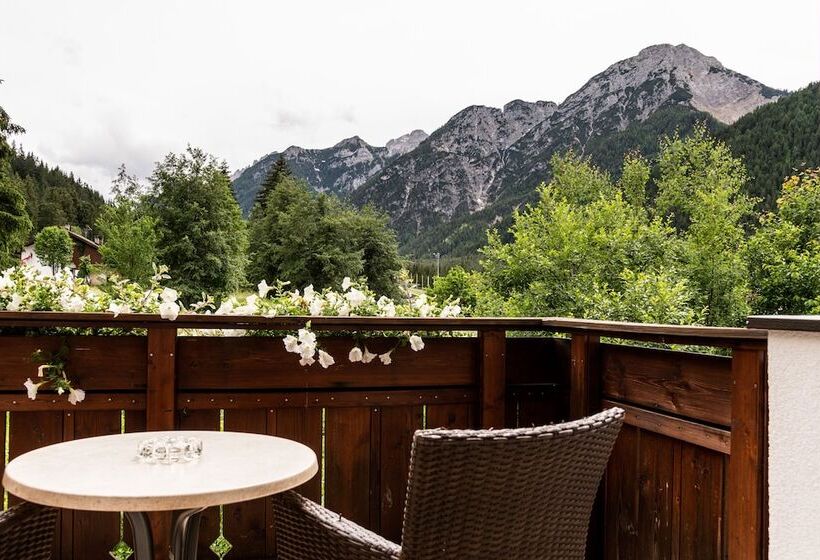 اتاق لوکس, Romantik Hotel Santer