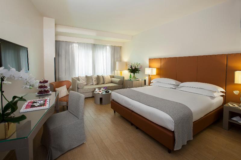 اتاق خانوادگی, Starhotels Michelangelo Florence