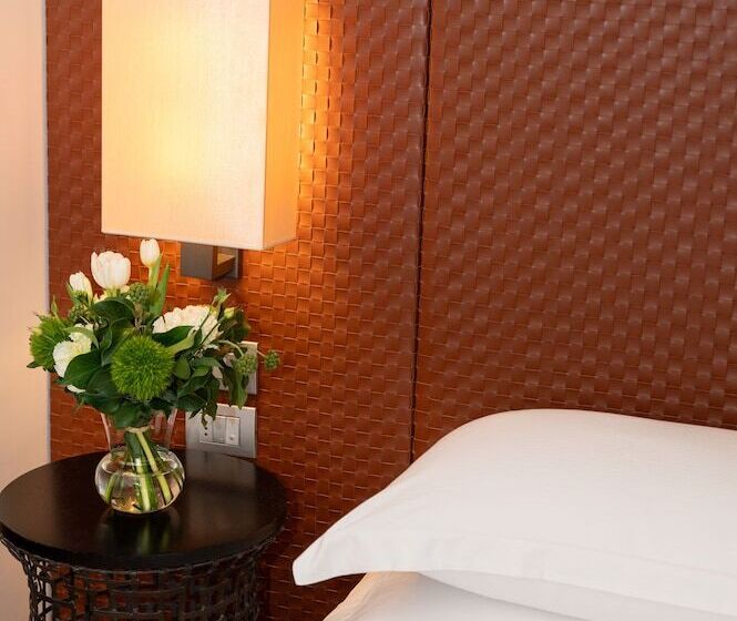 اتاق لوکس, Starhotels Michelangelo Florence