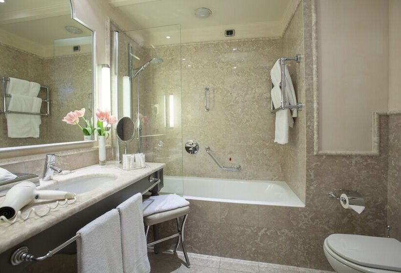 اتاق سوپریور, Starhotels Tuscany