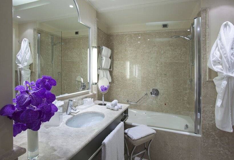 سوییت, Starhotels Tuscany