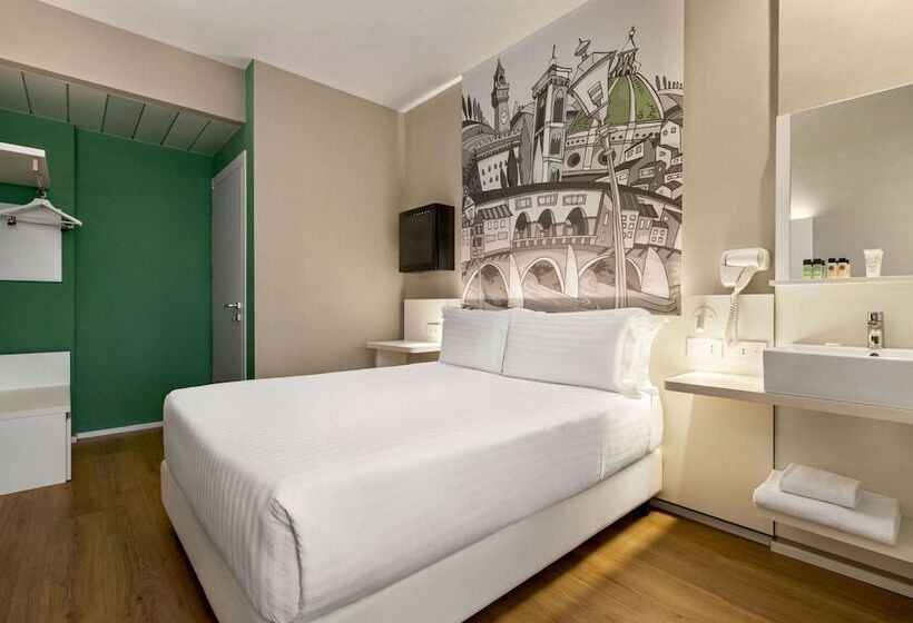 Quarto standard, Wyndham Garden Florence