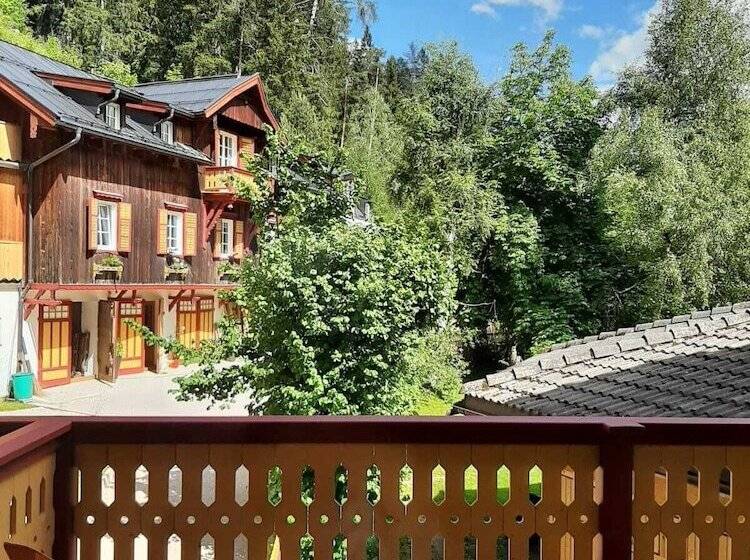 سوئیت جونیور با چشم‌انداز کوهستان, Parkhotel Sole Paradiso