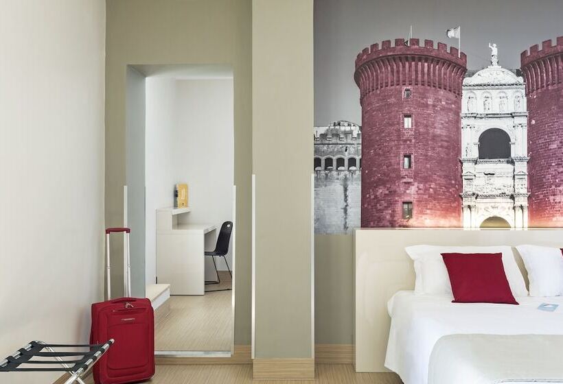 Standard Triple Room with Terrace, B&b Hotel Napoli
