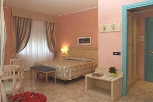 سوییت جونیور, Da ö Vittorio Srl