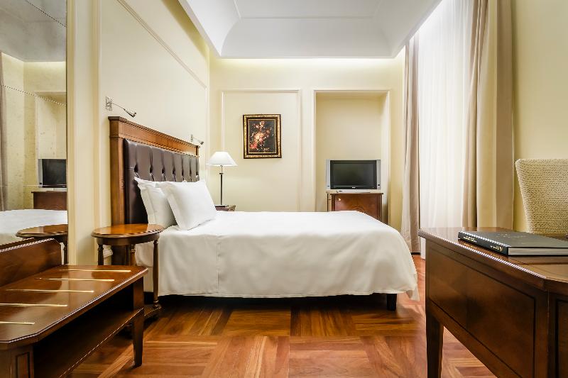 اتاق استاندارد, Eurostars Centrale Palace