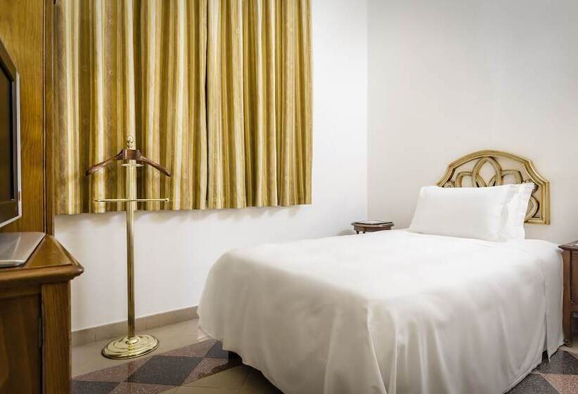 اتاق استاندارد یک نفره, Eurostars Centrale Palace