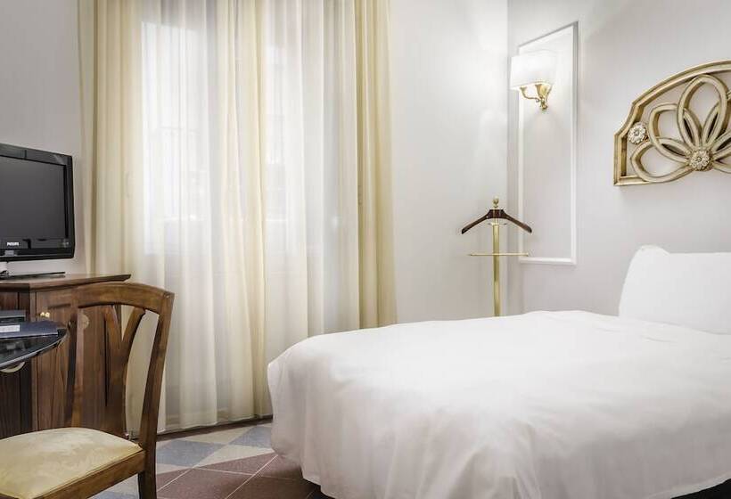 اتاق استاندارد یک نفره, Eurostars Centrale Palace