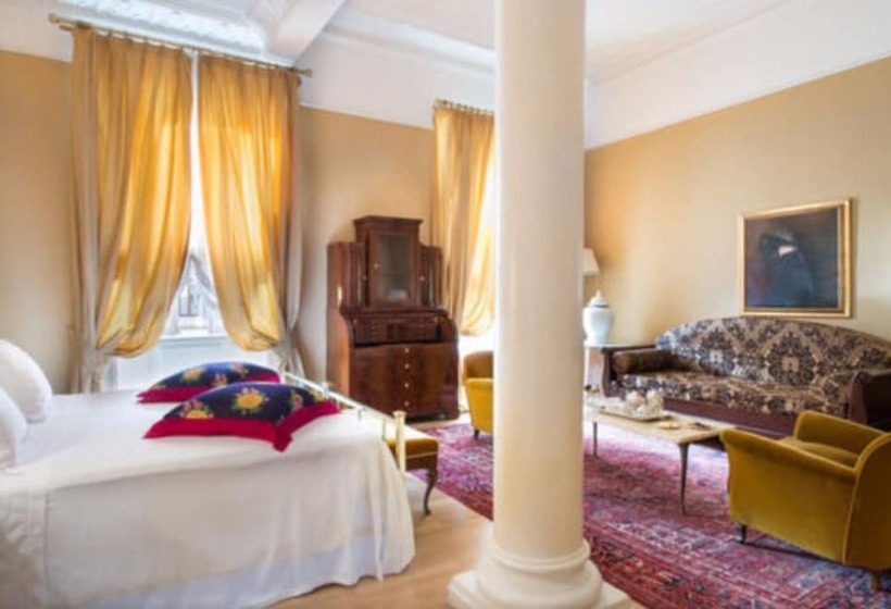 سوییت جونیور, Grand Hotel Plaza