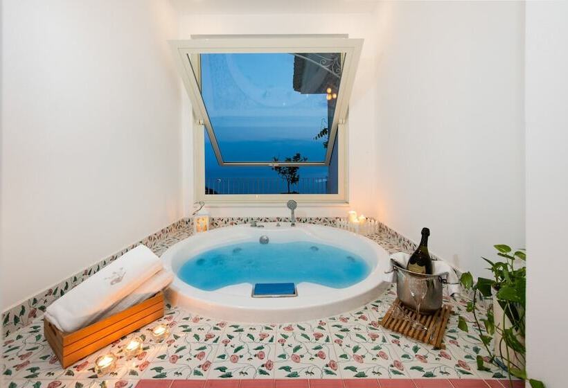 Suite Sea View, Grand  Tritone