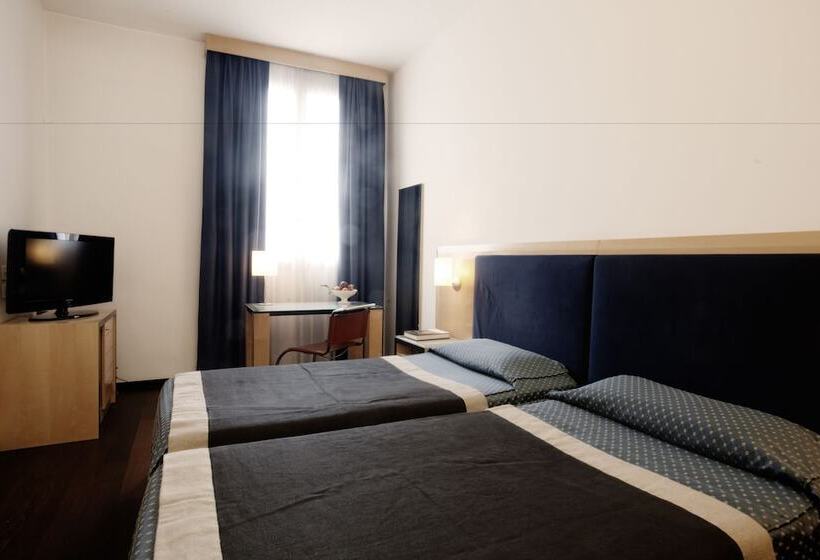 Standard Single Room, Grand'italia