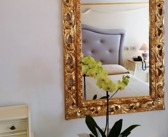 اتاق استاندارد یک نفره, La Perla