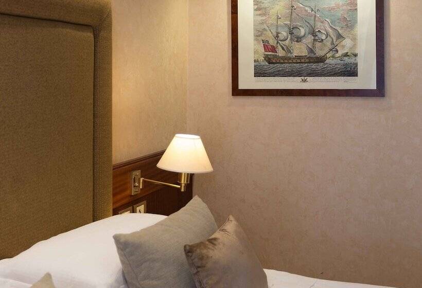 Standard Room, Lungomare